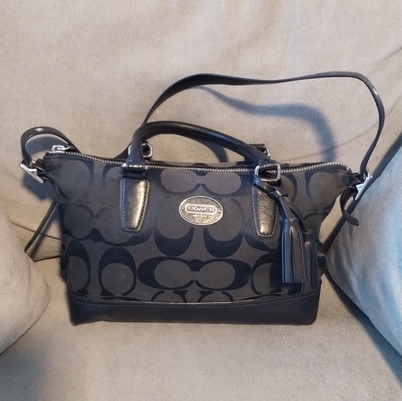 Coach Legacy Signature Canvas Molly Satchel - Picture 1 of 10